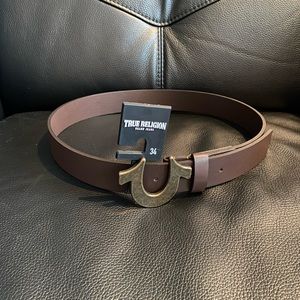 BRAND NEW True Religion sleather belt w/ classic horseshoe buckle size 34